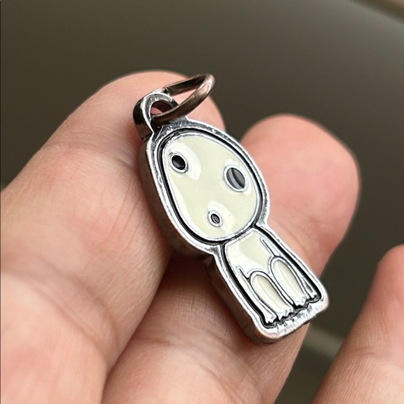 🖤Studio Ghibli® Princess Mononoke Kodama (Forest Spirit) charm pendant - Picture 2 of 7